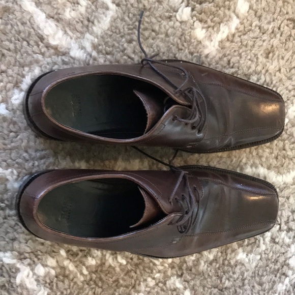 Hugo Boss men’s dress shoes - Picture 6 of 7